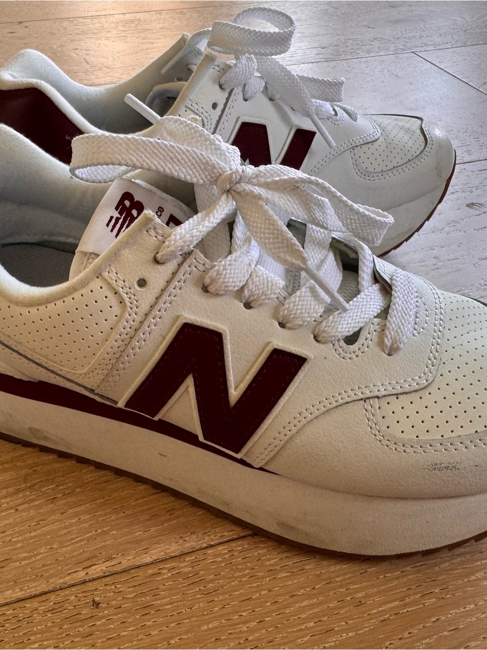 New Balance 574 Platform Sneakers 8.5 - Picture 2 of 5